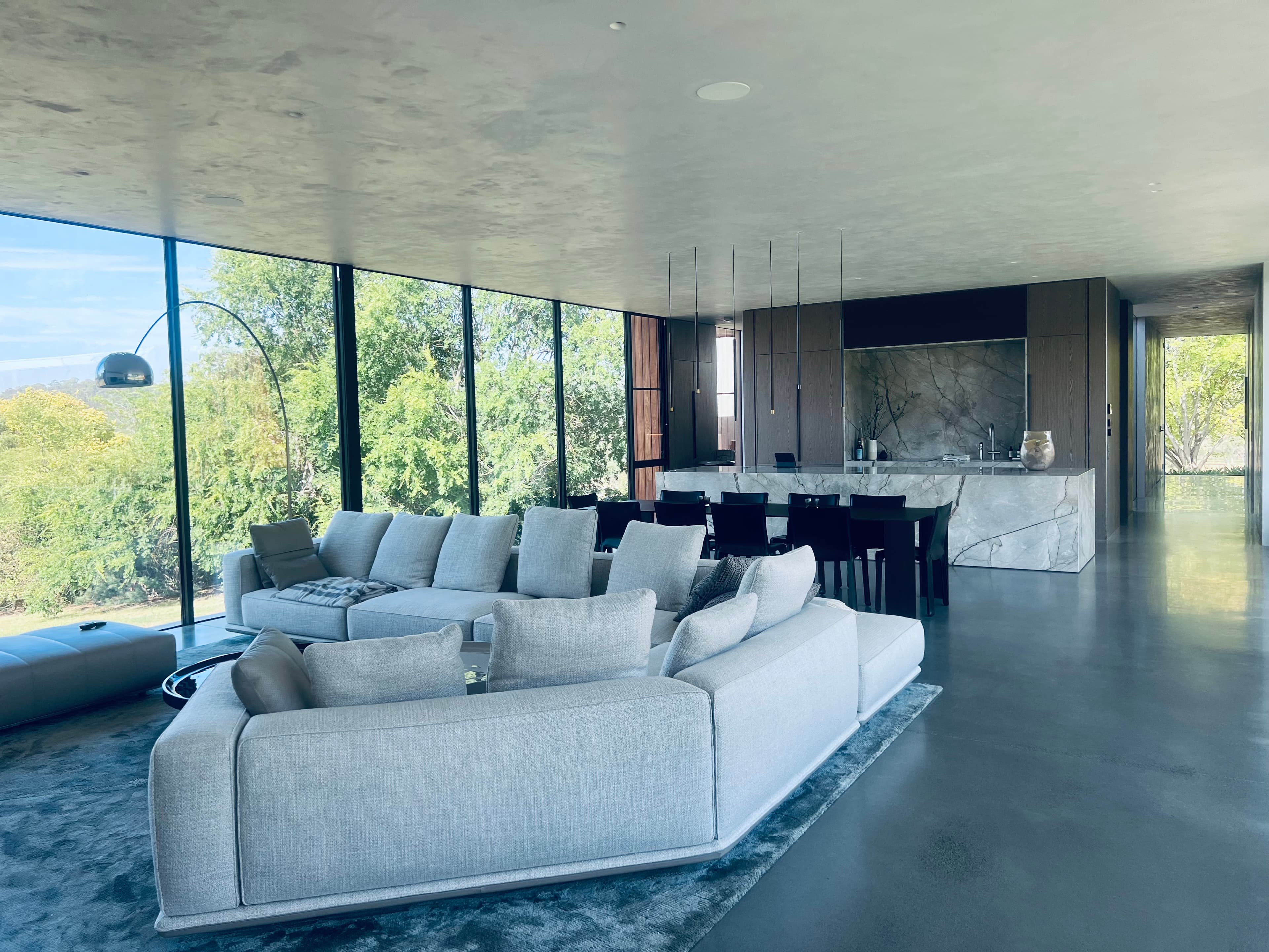 MARMORINO WALLS AND CEILINGS - CHIRNSIDE PARK gallery view 3